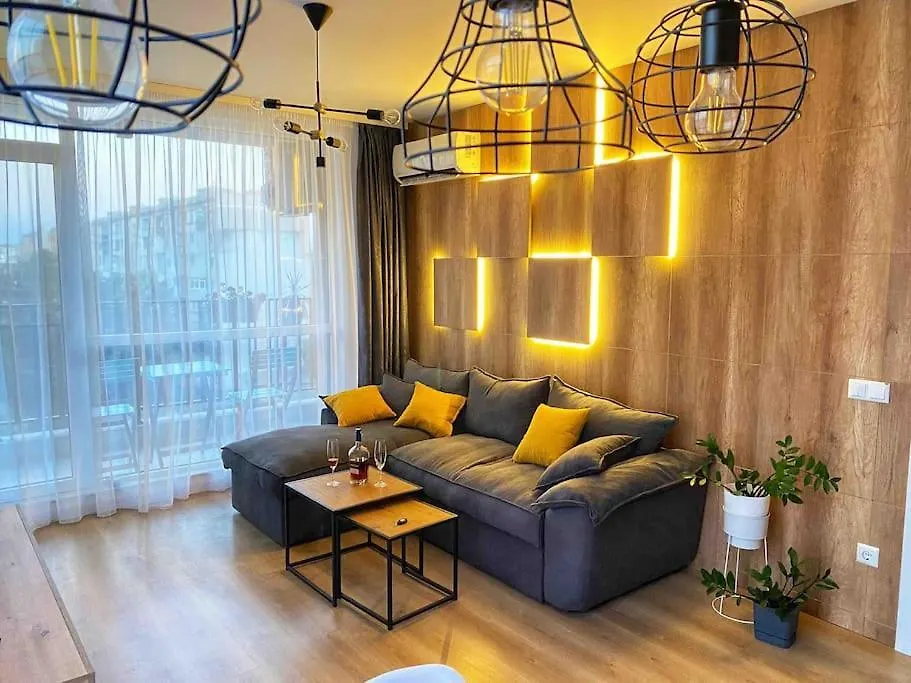 Sky Residence Burgas + Free Garage Apartman